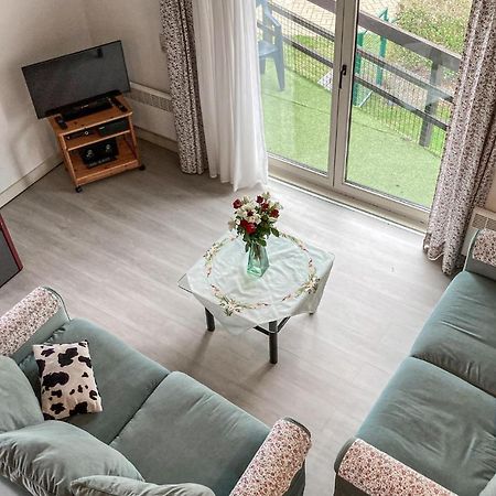 Gorgeous Apartment In Bredene With Kitchen Bagian luar foto